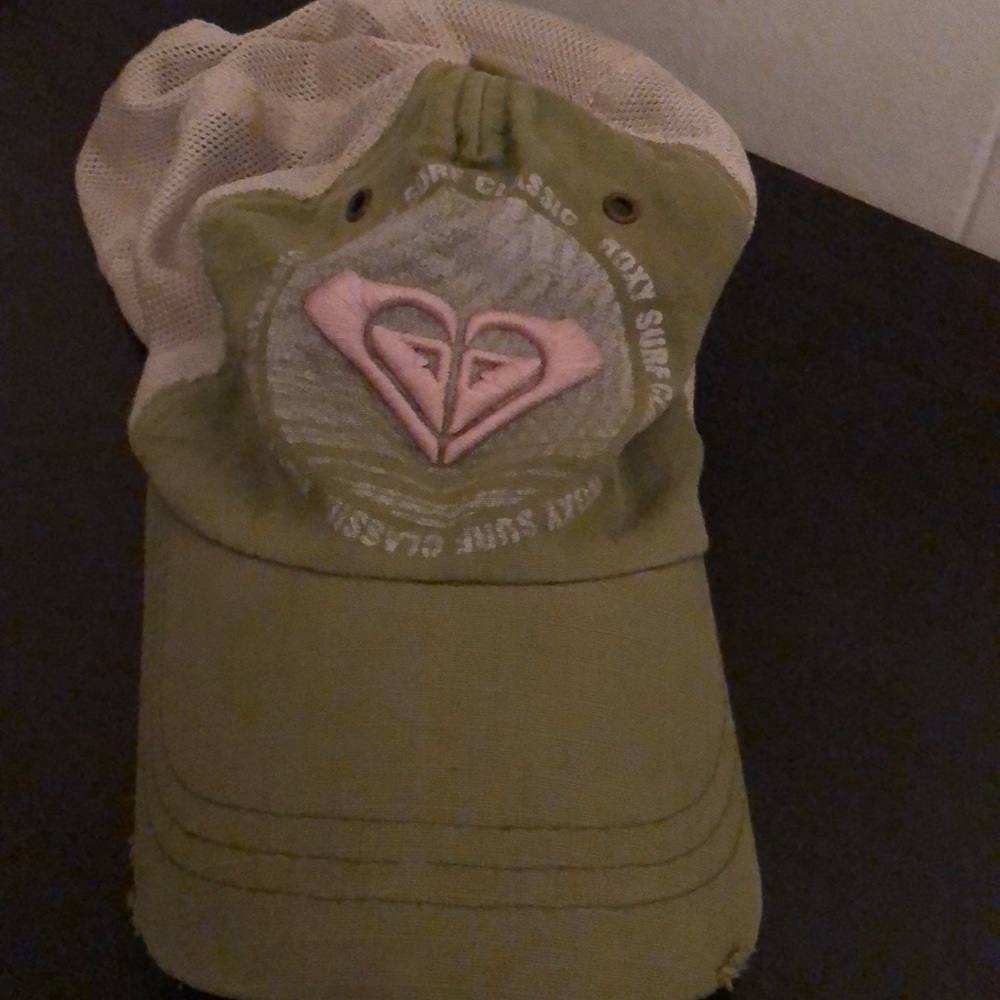 Roxy baseball cap